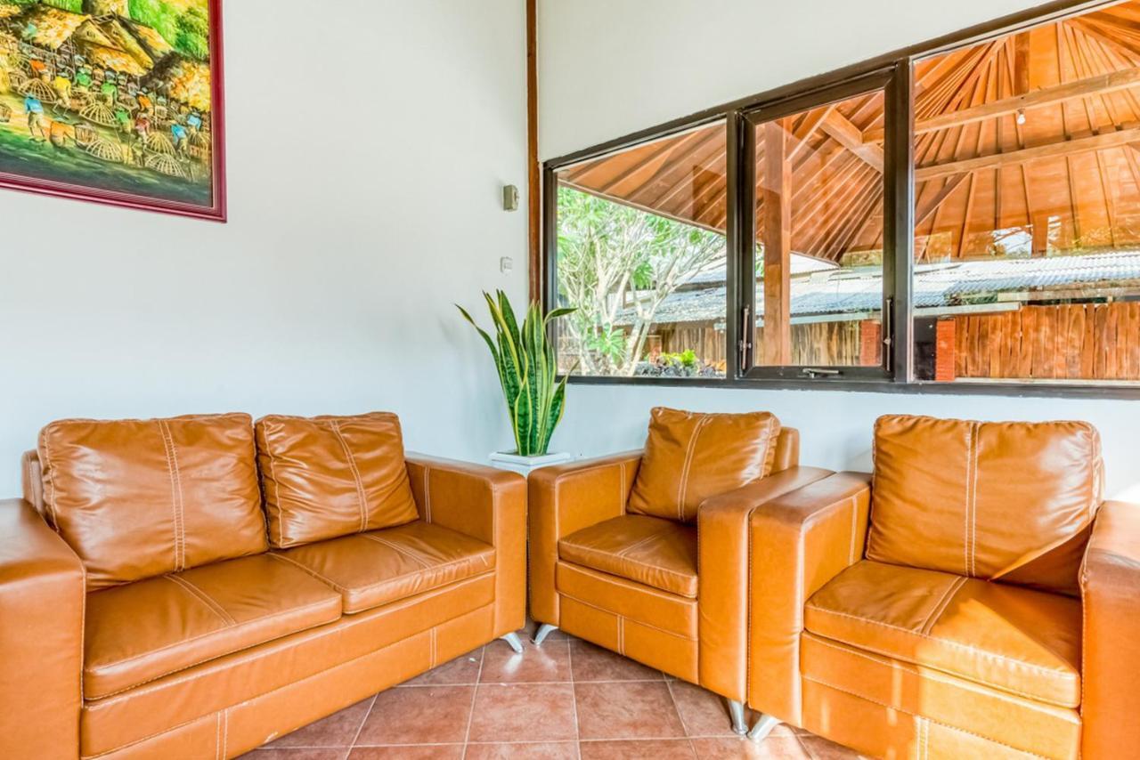 RedDoorz Syariah near Gor Ken Arok Otel Malang Dış mekan fotoğraf